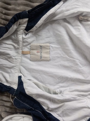 Moncler μπουφάν μεταχειρισμένο για βρέφος 3-9 μηνών