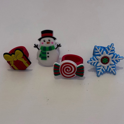 Christmas kids rings like new, pack