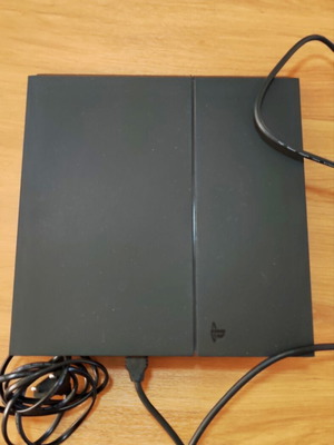 Sony PlayStation 4 console used, 500GB, no controller
