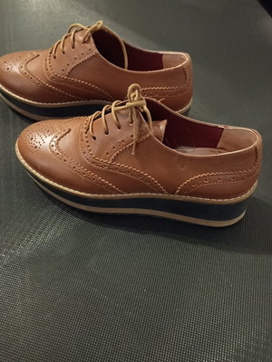 Women's shoes size 38 used, brown leather