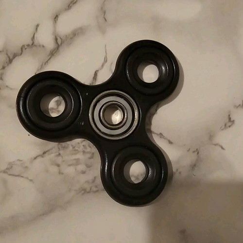 Fidget spinner used, set of 2 with damage