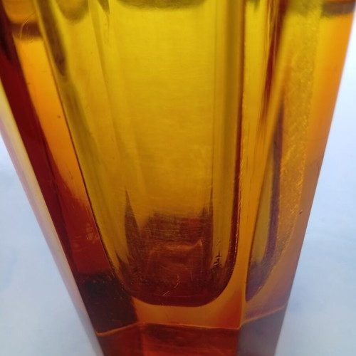 Murano vase used, faceted 18 cm