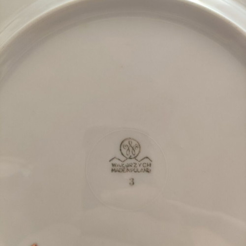 Wałbrzych Poland vintage porcelain dinner plates set of 3 with floral motif