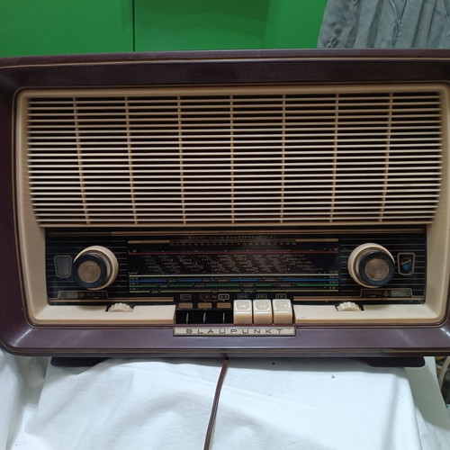 Blaupunkt Parade de luxe 2471 antique radio used condition