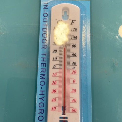 Wall thermometer new