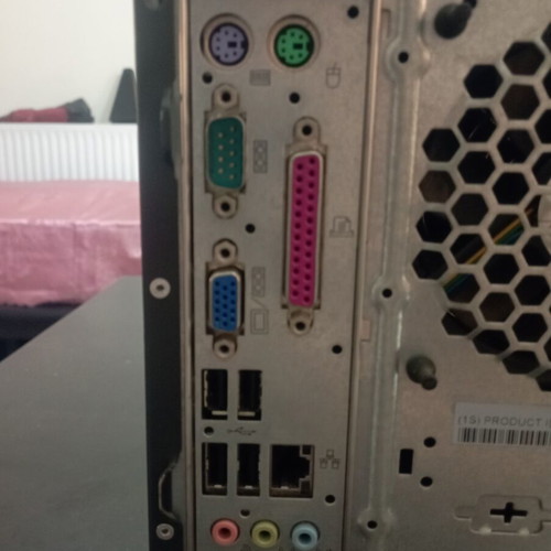 Lenovo PC used with Intel Core 2 Duo E7500, 4GB RAM, 500GB HDD
