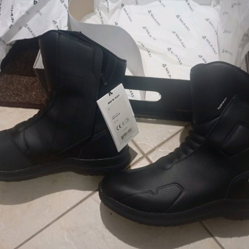 Revit Motorcycle Boots new, size 45, low cut