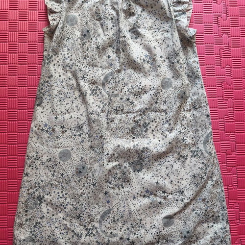 Prenatal dress for 7-8 years, like new, white and grey