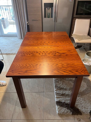 Dining table used, wooden 0.90x1.40