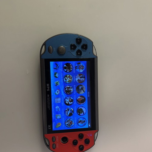 MP5 Portable Game Console used with 200+ 90s-00s games