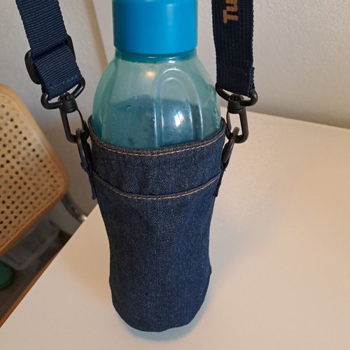 Tupperware Jeans bag for 1L and 750ml bottles like new