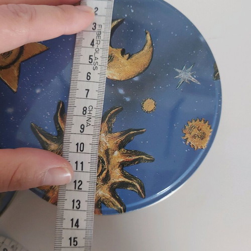 Round tin boxes used, set of 3 pieces