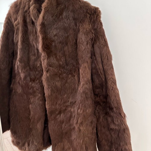 Authentic natural fur in chocolate color like new, size M