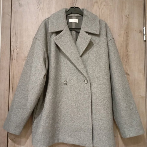 Oversized cross coat Zara like new, gray, size M