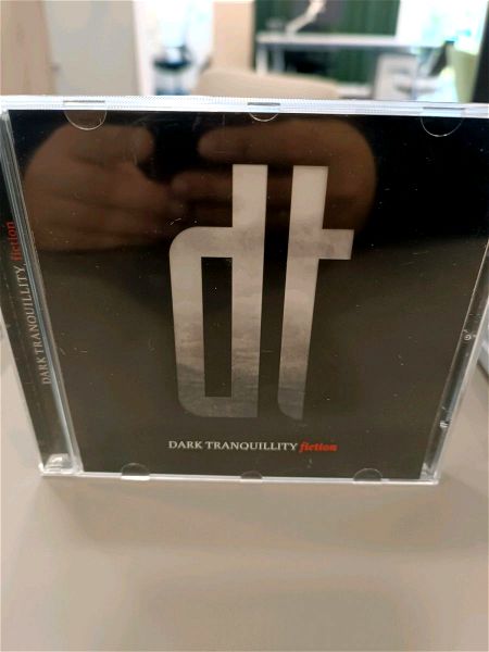 Cd mousikis Dark Tranquillity fiction