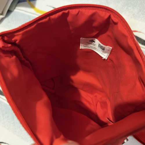 Red toiletry bags like new, set of 2, Apivita and Everyday