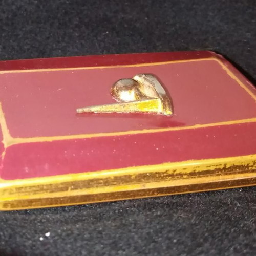 Vintage Art Deco rouge compact by VANSTYLE used with mirror