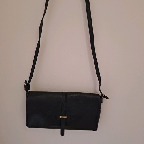 Leather black shoulder bag used