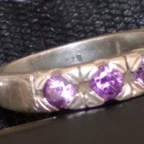 925 silver ring with amethyst like new