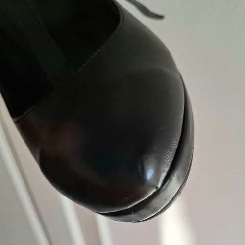Stefania black Mary Jane pumps size 41 like new