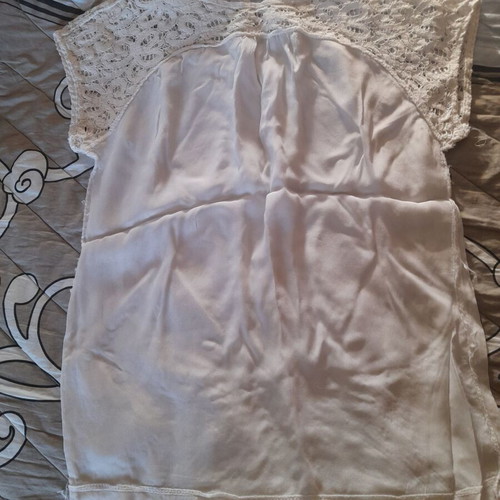 White blouse with lace for girl 9-10 years
