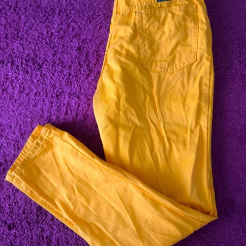 Yellow jeans size M like new
