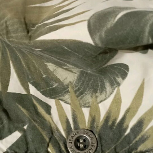 Zara Man bermuda like new, green, size European 40