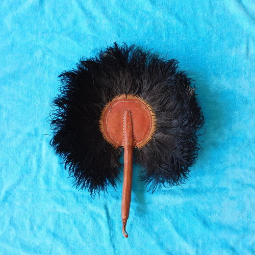 Handmade fan with leather base and ostrich feathers, like new