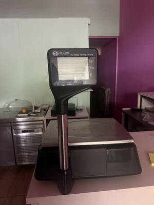 Professional bakery and pastry scale like new