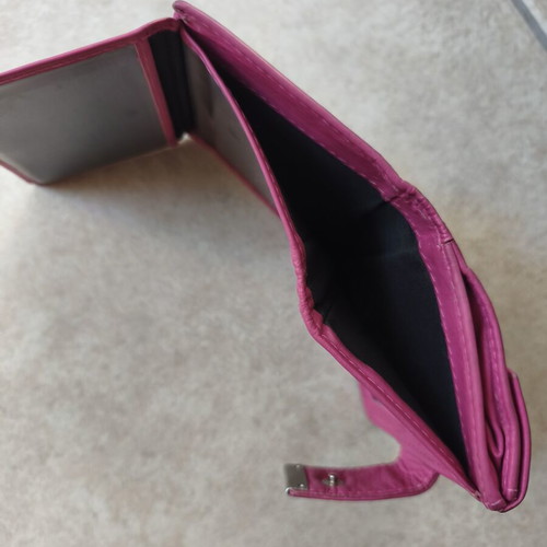 Leather wallet CG used, pink with some wear