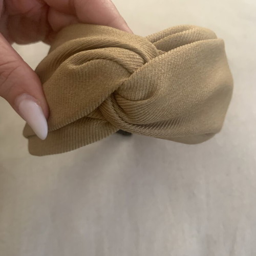 Hairbands like new, set of 2, beige