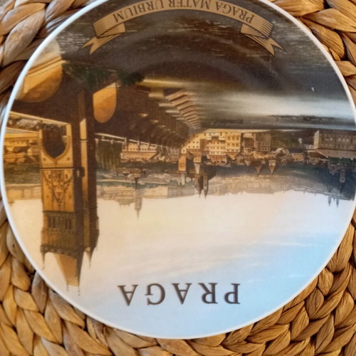 Decorative plate for wall new, 19 cm diameter, with four holes