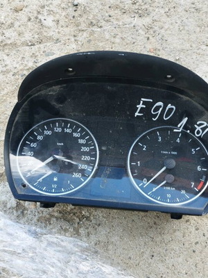 BMW E90 odometer used, removed from damaged car