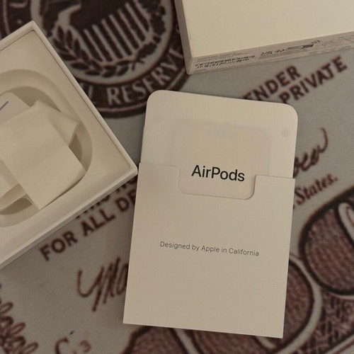 Air Pods 4 like new without cancellation