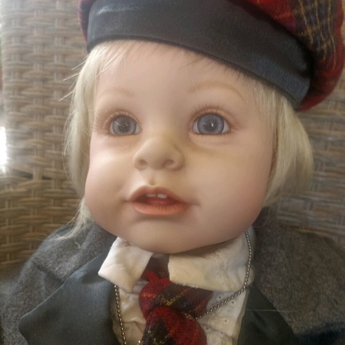 Collectible doll limited edition 2004, like new