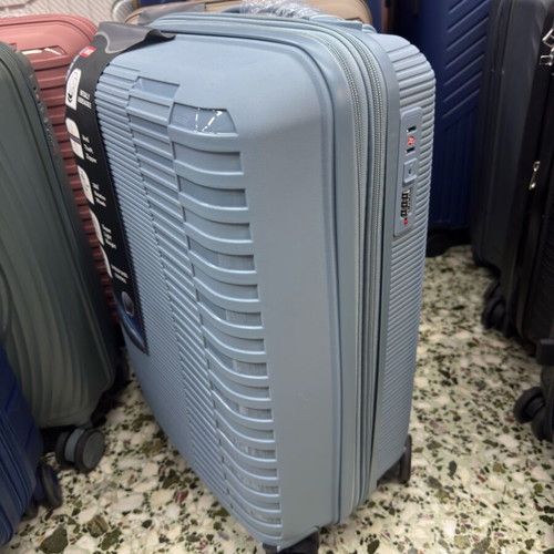 Travel Cabin Suitcase new