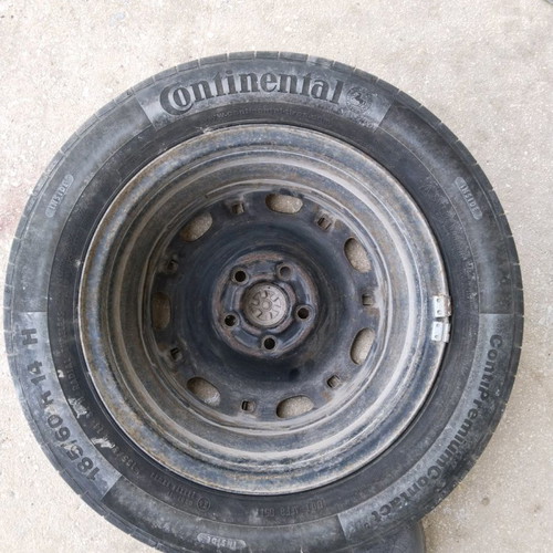 VW Polo 14-inch 5×100 rim used in good condition