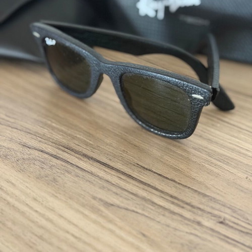 Ray Ban Wayfarer sunglasses used, special leather version, polarized lenses