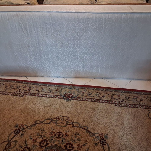 Mattresses used, pack of 2, dimensions 1.90×0.90×0.18 and 1.90×0.80×0.18 m