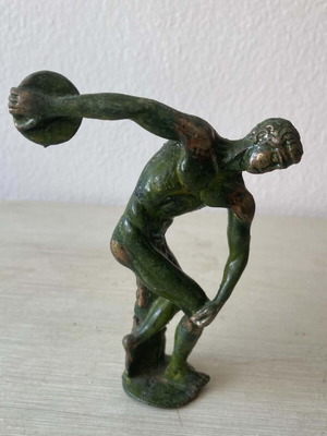 Discobolus bronze replica like new