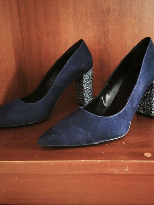 Envie Shoes Mariboo blue pumps like new, size 40