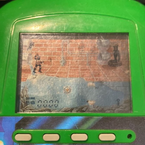 Teenage Mutant Ninja Turtles Konami 1989 console used, functional