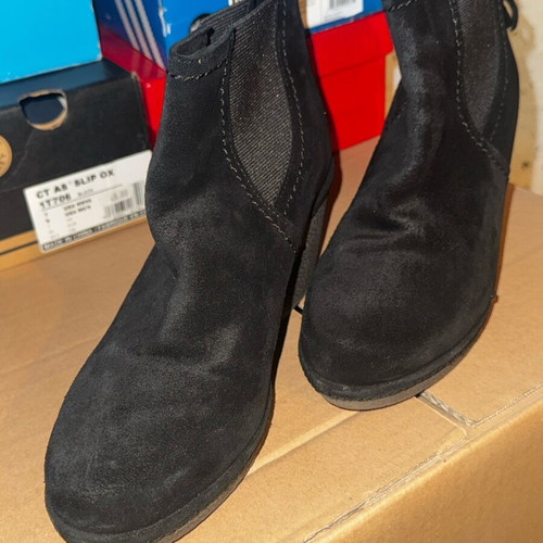 Booties with thick heel like new, size 40, black