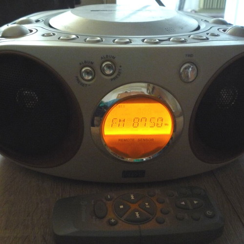 Remote Controlled Radio FM/MW CD MP3 Player used, Firstline, partial function