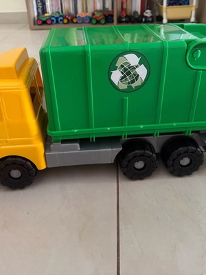 Large toy truck like new with orange bucket