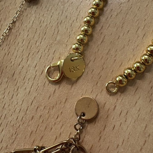 Stainless steel necklaces and bracelets, gold and silver colors