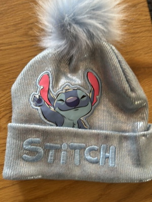 Stitch kids hat size 5-9 years like new, turquoise