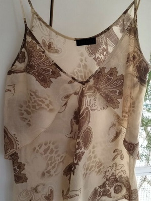 Ikks women's camisole like new, beige and brown paisley print