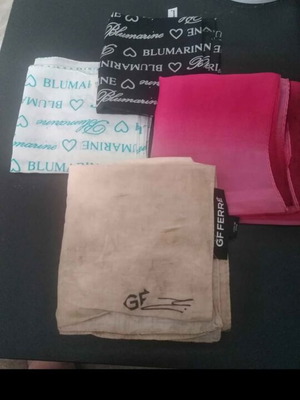 Gianfranco Ferre scarves authentic like new, set of 4 multicolored