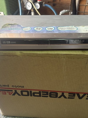 Sony DVP-NS585P DVD player μεταχειρισμένο, πλήρως λειτουργικό